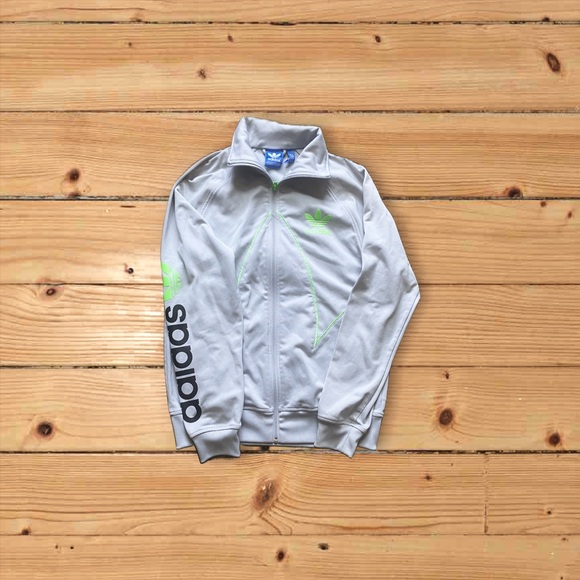 Adidas jacket - Picture 1 of 5
